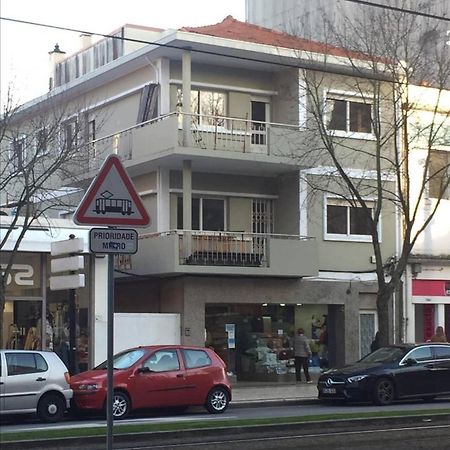 Hostel Vila Nova Вила Нова ди Гая Екстериор снимка
