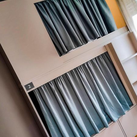 Hostel Vila Nova Вила Нова ди Гая Екстериор снимка
